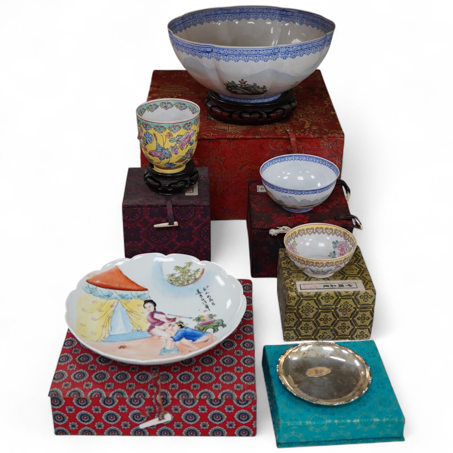 A collection of late 20th century Chinese boxed eggshell bowls